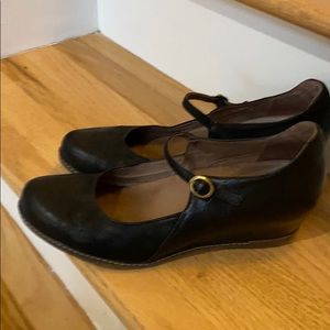 Dansko wedges